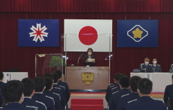 北海道警察学校合同入校式出席の写真
