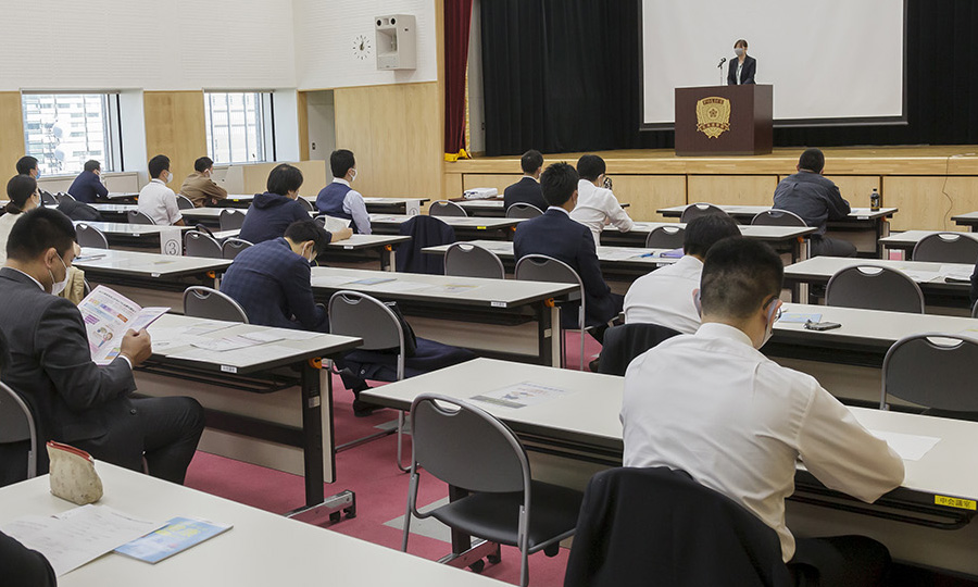 各種セミナーの実施（厚生課）